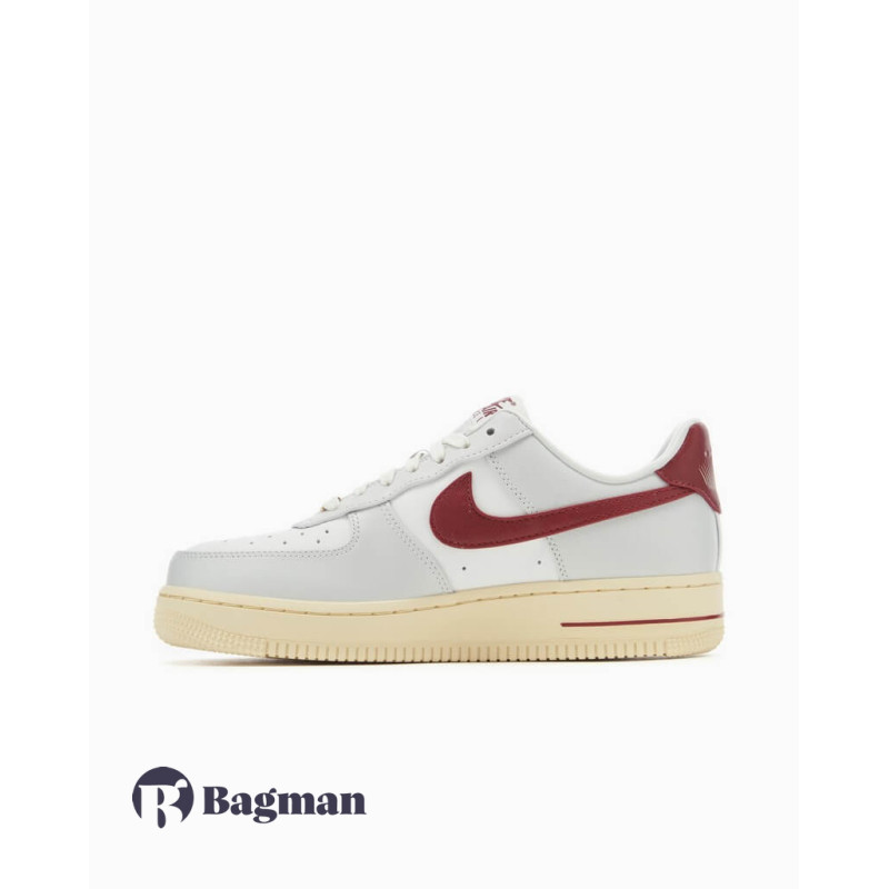 size 7 women's air force 1