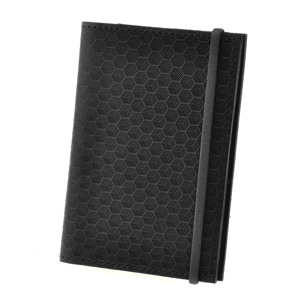 bn-op-2-g-karbon-1.jpg Blanknote - Passport cover 2.0 Graphite Carbon - Зображення 1