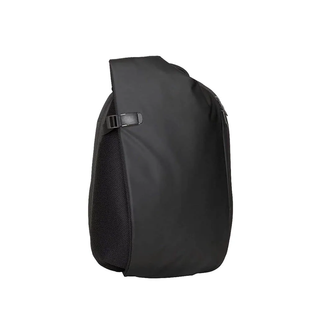 cote-ciel-isar-medium-obsidian-black-01.jpg cote&ciel - Isar M 16-25L - Зображення 1