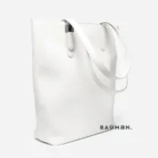Everlane - The Petra Magazine White